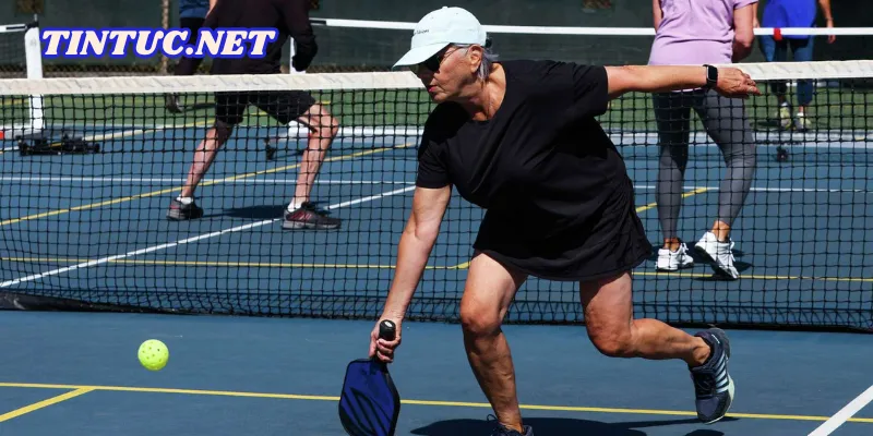 cach-tan-dung-cu-danh-sau-de-lam-chu-tran-dau-trong-chien-thuat-tennis